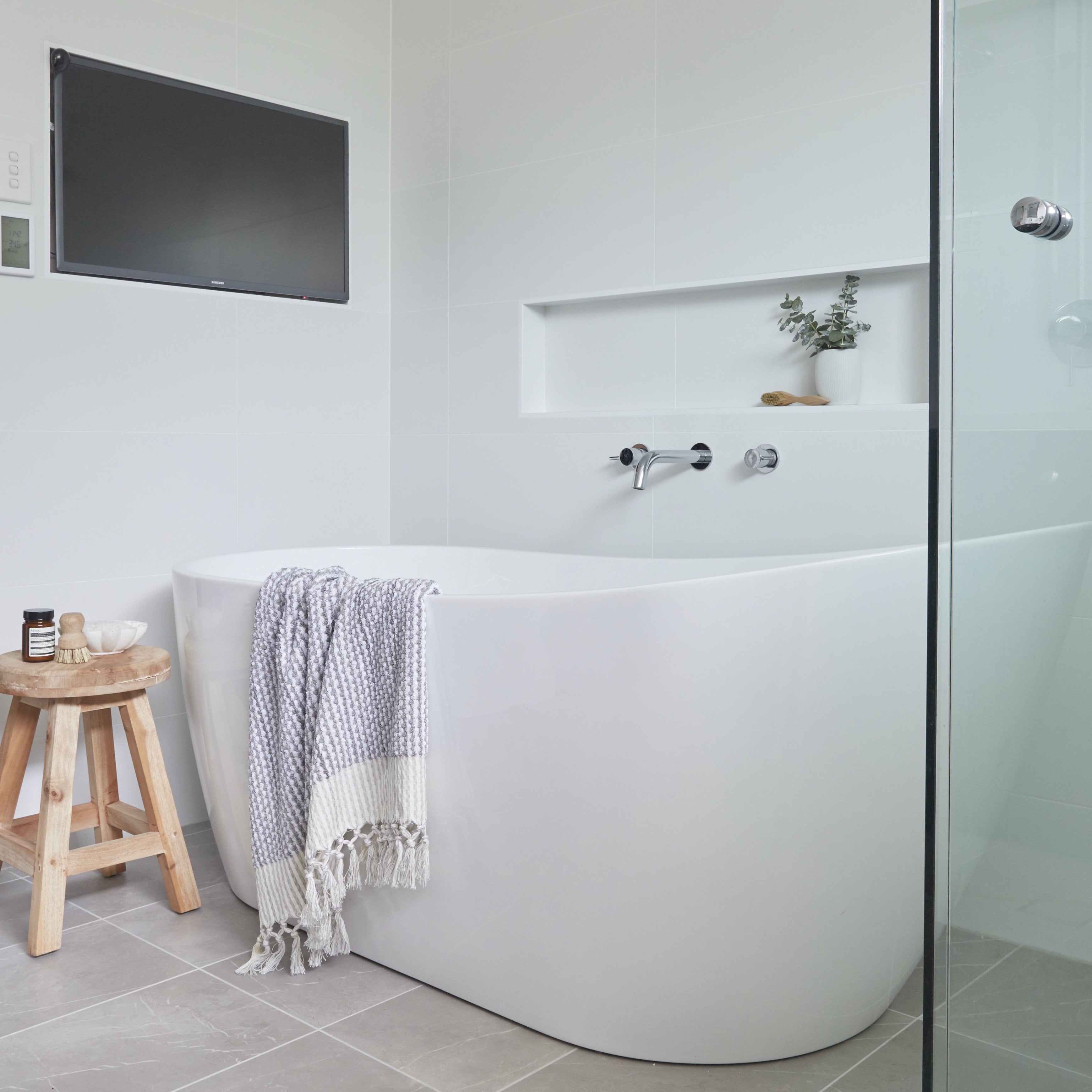 Tranquil Freestanding Acrylic Bath 1700mm